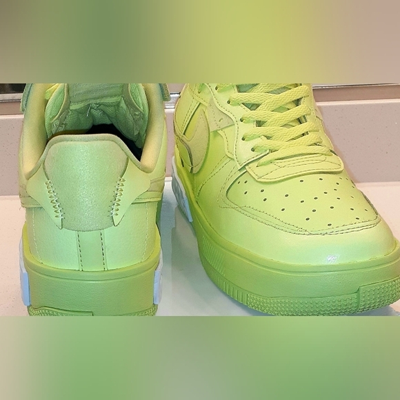 Air Force 1 Fontanka - Picture 6 of 7